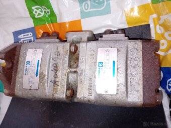 ECKERLE HYDRAULICKÉ ZUBOVÉ ČERPADLO
- 4