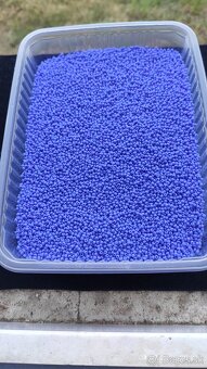 české korále více barev viz fota 1 kg 5 e - 4