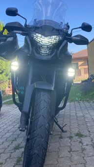 Honda VFR Crosstourer 1200-výborný stav len 31 500 km - 4