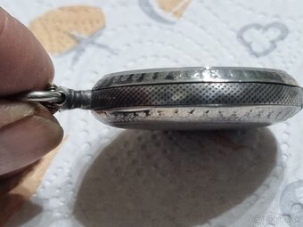 Strieborné, vreckové hodinky,Omega - 4