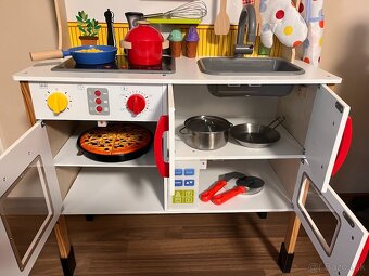 Detská kuchynka s príslušenstvom + navyše Burgershop - 4