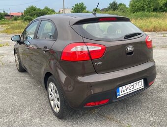 KIA RIO 1.2 benzín 62kW 2015 92 000 km - 4