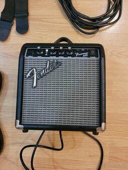 Sada Fender Squier Sonic Stratocaster Elektrická Gitara - 4