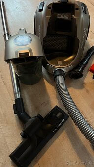 Rowenta Cyclonic bezvreckový - 4