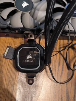 Corsair vodné chladenie - 4