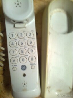 Tlačitkovy Telefon.. - 4