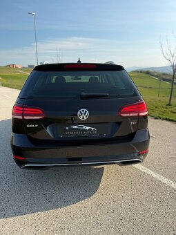 Volkswagen Golf 1.6 TDI DSG - 4