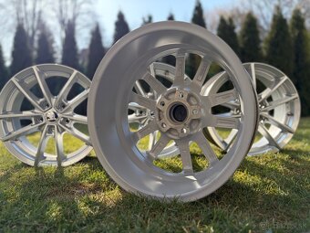 (č.3) Disky SKODA / BORBET R16 6,5J ET45 / TOP STAV - 4