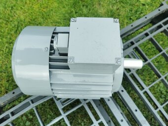 0,75kw 940 ot/min. 4ap90s-6 - 4