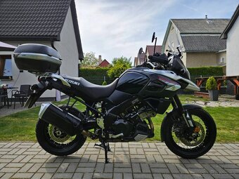SUZUKI V STROM 1000 XT ČIERNA PERLA DL 1000 V-STROM - 4