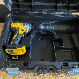 DeWALT rázový uťahovák - 4