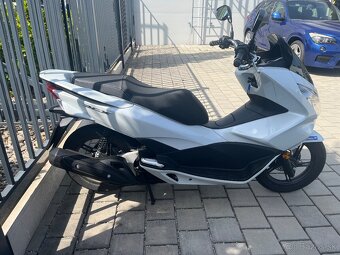 Honda PCX 125 - málo KM - 4