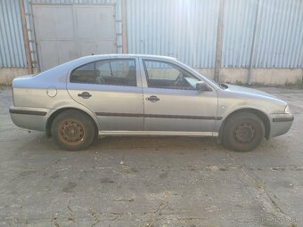 Skoda Octavia 1.6 SR 74kw benzín sedan rv.2004 - 4
