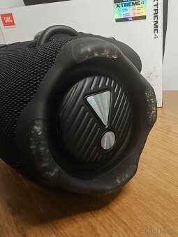 JBL Xtreme 4 špičkový Bluetooth reproduktor s obalom - 4