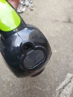 Aku vysávače na chlpy BISSEL - 4