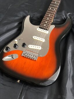 Stratocaster pre ľavákov - 4