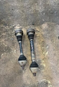 Poloos SKODA SEAT AUDI VOLKSWAGEN - 4