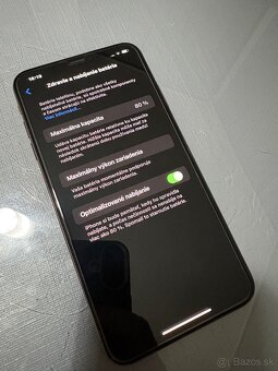 Apple iPhone Xs Max 256 GB Rose Gold - 4