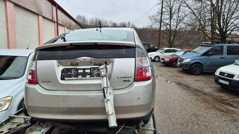 Toyota Prius 1,5i 57kw - 4