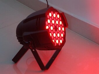 Revoltage RL-P54A LED PAR - 4