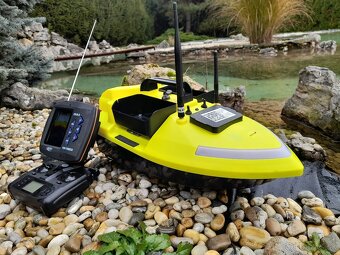 Zavažacia zakrmovacia lodka s GPS a farebným sonarom aj bez - 4