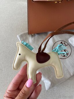 Hermes kelly mini kabelka hnedá - 4