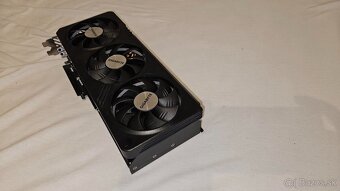 GeForce RTX 4070 Ti SUPER GAMING OC 16G - 4