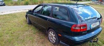 volvo v40 - 4