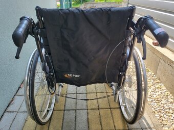 aktivny invalidny vozík Sopur 49cm pridávne brzdy pre asiste - 4
