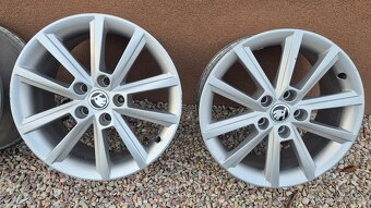 Predam originálne kolesa Škoda 5x112 r17 - 4