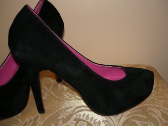 NOVÉ čierne zamatové lodičky veľ. 36 (osobný odber) - 4