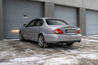 Jaguar X-type 3.0 V6 4X4 169kw M5 - 4