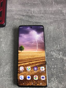 Motorola Edge 40 Neo - 4