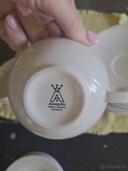 Čajové šálky s tanierikmi - 4