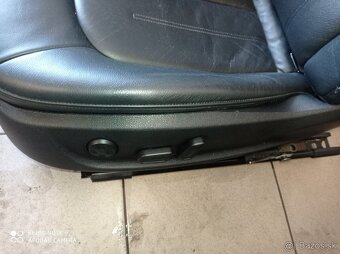 Sedadlá Audi A7 4G - 4