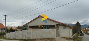 Realitná kancelária JKV REAL so súhlasom majiteľa ponúka na  - 4
