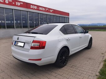 Škoda Octavia 3 2.0 TDI Laurin&Klement - 4