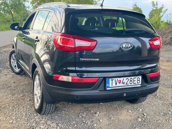Kia Sportage 1.6 GDi | 108 000 km | - 4