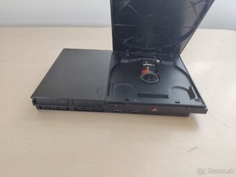 Playstation 2 slim - 4