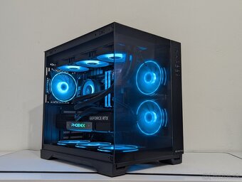 AMD RYZEN 7 9800X3D/RTX 5080 16GB/32GB DDR5/2TB - 4
