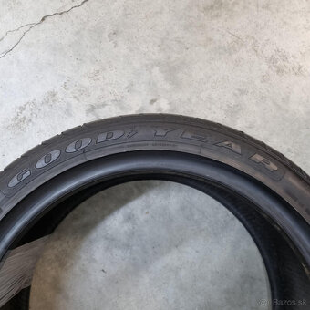 Letné pneumatiky 225/45 R18 GOODYEAR DOT3717 - 4