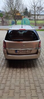 Opel astra h 1.9 88kw - 4