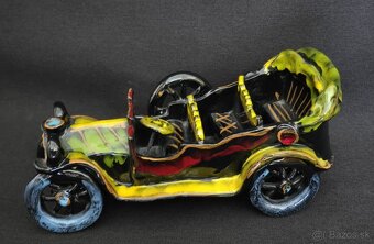 Ručne maľovaný keramický model veteránskeho auta – Taliansko - 4