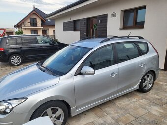 Hyundai i30 CW 1.6 CRDi VGT Premium 85kw - 4