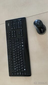monitor philips + myš a klávesnica - 4