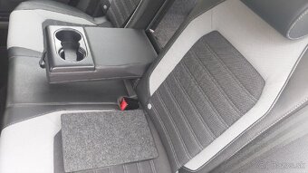 Predám VW Jetta 2.0l TDI - 4