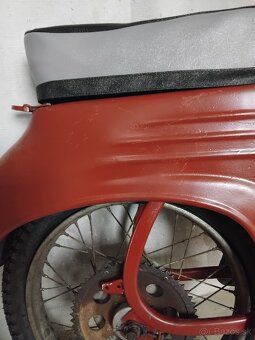 Jawa 555 - 4