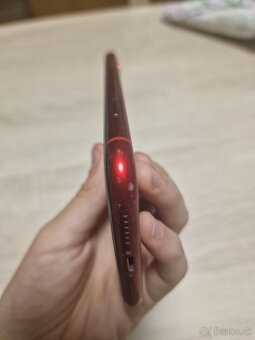 Vymenim/predam Apple IPhone Xr - 4