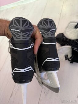 BAUER SUPREME KORCULE VEĽKOSŤ Y 13 - 4