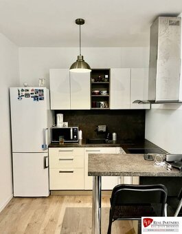 Predaj 2 izbového bytu s balkónom v Rovinke, 58m2 - 4